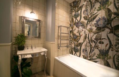 Crynant Bed & Breakfast | Parc-Le-Breos House