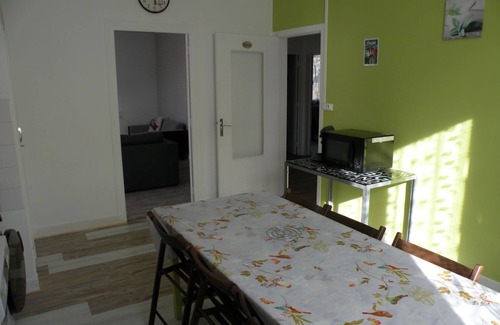Orcival Apartment | Parc Naturel des Volcans d'Auvergne, Sancy, Orcival.