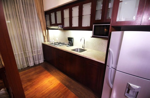 Cuenca Apartment | Parc Royale Suites Hotel