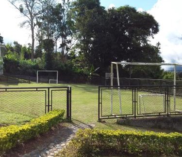 Calima House | Parcelación El Lago