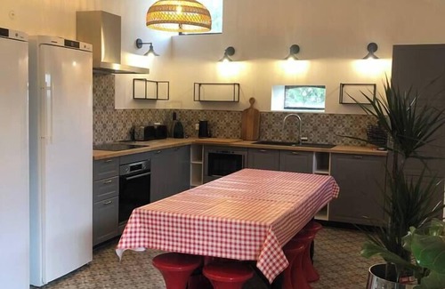Conflans-sur-Loing House | Parenthèse 30 sleeps Piscine two Gîtes 15 sleeps