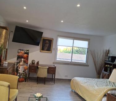 Saint-Illiers-le-Bois Bed & Breakfast | Parfums de Monet