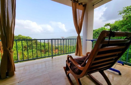 Dapoli Hotel | Parijat-Breathtaking Sky and Hilltop view