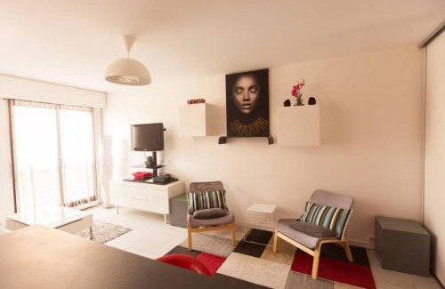 Front de Lac Apartment | Paris à portée de main