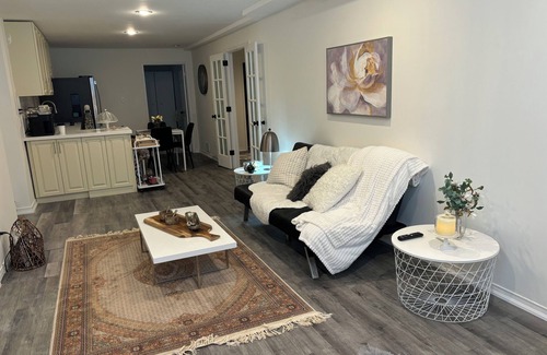 Barrie House | Paris and Venice Inspired nThemed Getaway