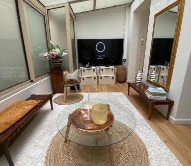 Auteuil Apartment | Paris confort