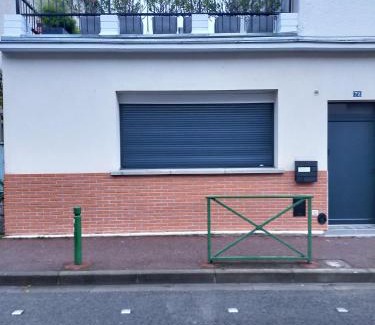 Malakoff Apartment | PARIS de FLORE Flore