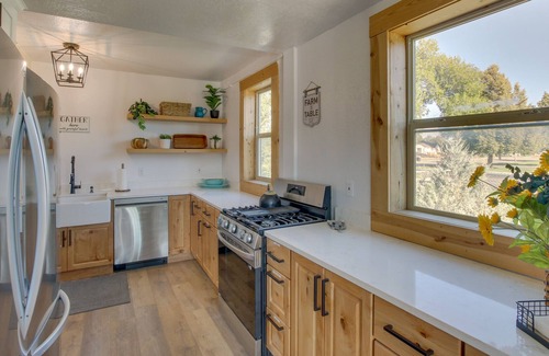 Paris House | Paris Group Getaway: Close to Bear Lake!