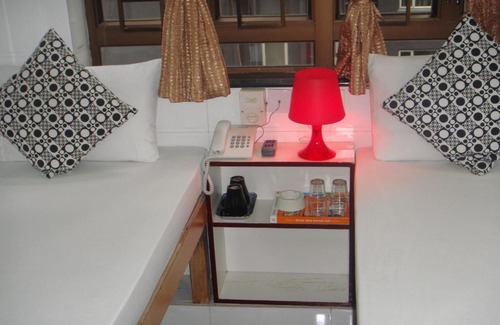 Tsim Sha Tsui House | Paris Guest House