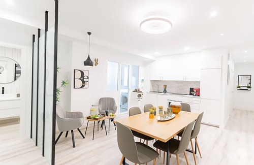 Cotos Bed & Breakfast | Paris: room with comfort, cosiness and shared areas Chamartín – Mauricio Legendre