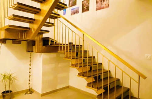 Bengaluru Apartment | PÂRISIÂN Themed Duplex PENTHOUSE on the 31st Floor