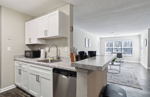 Ellenwood Apartment | Park at London F5 I Spacious 2 Bed 2 Bath