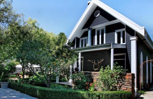 Daylesford House | Park Avenue - architecturally designed villa