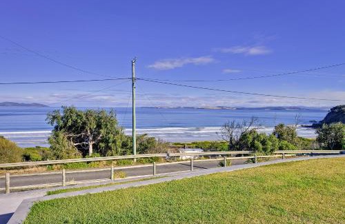 Dodges Ferry House | Park Beach Retreat