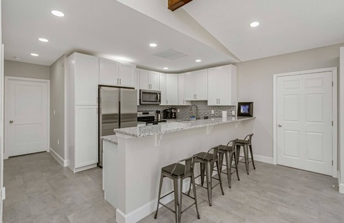 Titusville Apartment | Park Bliss Unit 4. Private Suiten