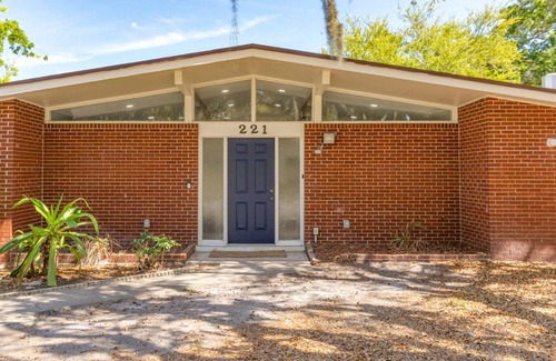 Titusville Apartment | Park Bliss Unit 4. Private Suiten