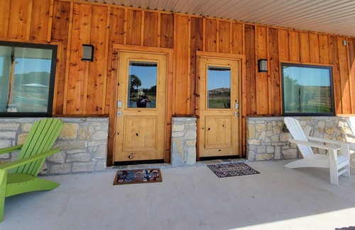 Wise County Cabin | Park City Cabana at Tipsy Toad Retreat