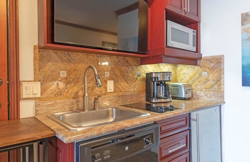 Park City Condo | PARK CITY CANYONS VILLAGE-SKI-IN/OUT-YEAR ROUND MOUNTAIN RESORT, 1 BED, SLEEPS 4