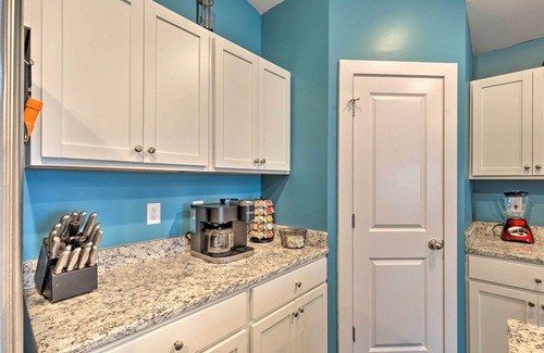 Park City House | 'Park City on the Water' Townhome w/Hot Tub!