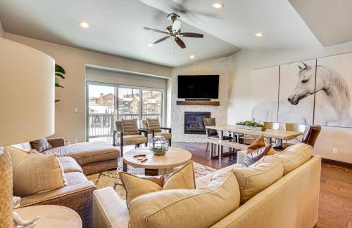 Park City House | Park City Townhome with Hot Tub and Mountain Views!