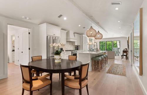 Saint Simons Island House | Park Cottage - 609 Oak Street