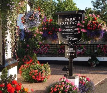 Warwick House | Park Cottage