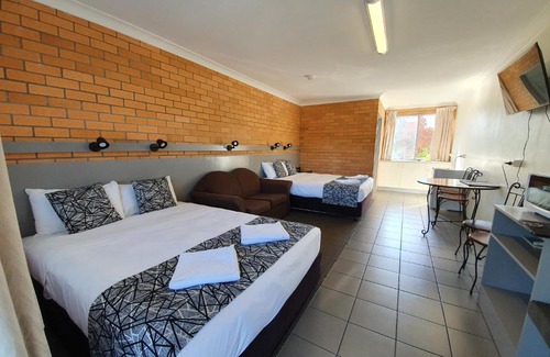 Kempsey Hotel | Park Drive Motel