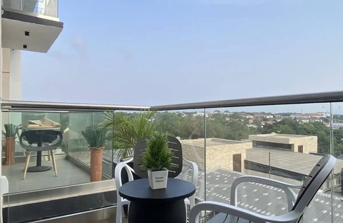Cantonments Apartment | Park