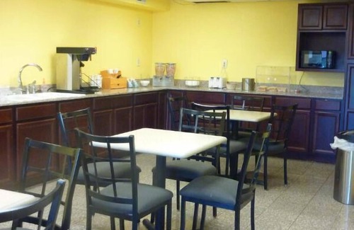 Oklahoma City Hotel | Park Hill Inn and Suites