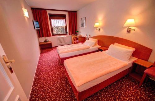 Pruhonice Hotel | Park Hotel Pruhonice