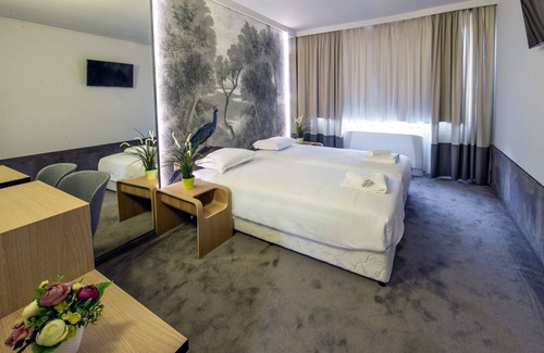 Veliko Tarnovo Hotel | Park Hotel RAYA Garden