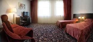 Dnipro Hotel | Park Hotel