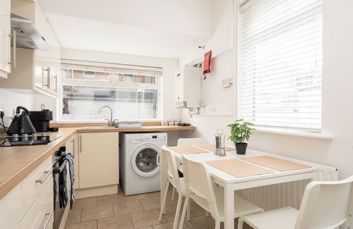 Crewe Apartment | Park House - By Sigma Stays