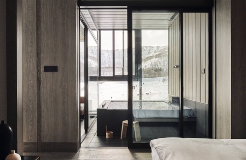 Kutchan Hotel | Park Hyatt Niseko Hanazono