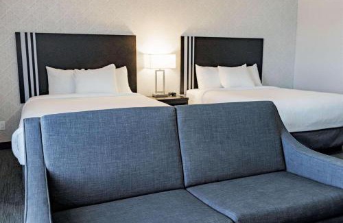 Leduc Hotel | Park Inn by Radisson Edmonton Airport