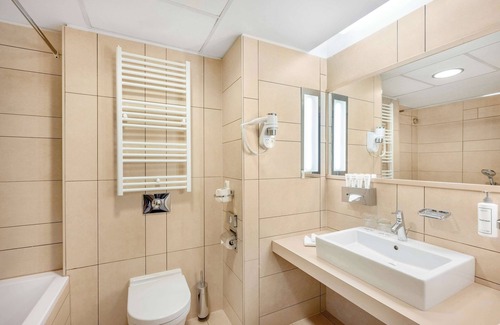 Sarvar Hotel | Park Inn by Radisson Sárvár Resort & Spa