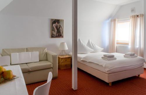 Miroslawiec Hotel | Park Inn Resort