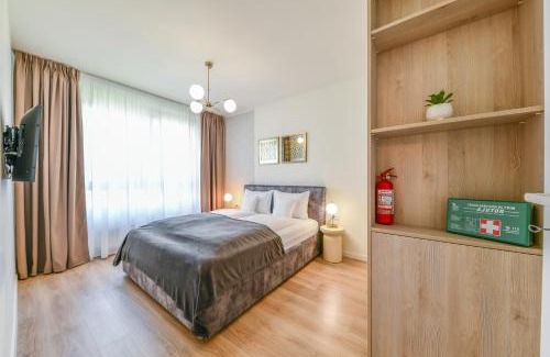 Cluj County Apartment | Park Lake Retreat