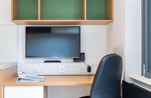 Cathays Apartment | Park Lane by Urban Space