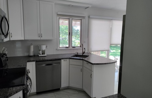 Greenport House | Park-like setting, private lane, walk to beach, close to town. Boats welcome.