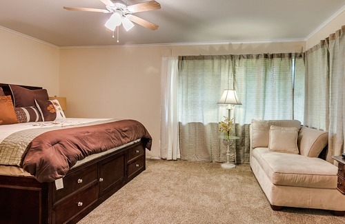Central Oklahoma City House | Park Manor- mins to all OKC has to offer!
