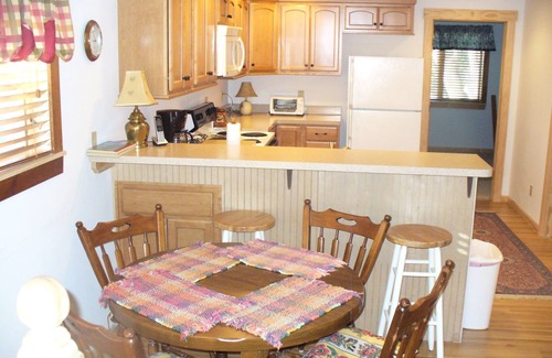 Empire House | Park Place Guest House 600 feet from Lake Michigan Beach