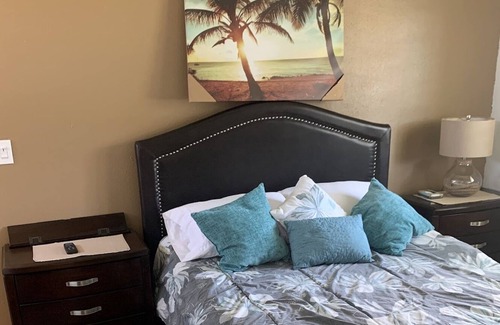 El Paso Cottage | PARK PLACE