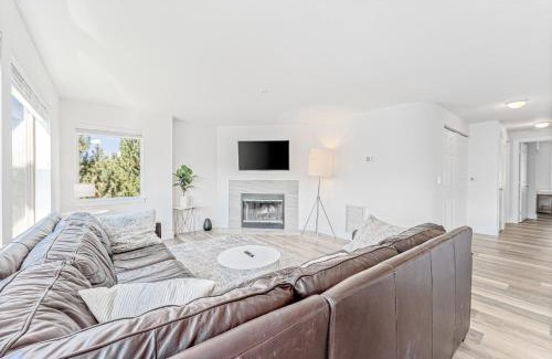 Chelan Apartment | Park Pointe: City Sights Chalet (A204)