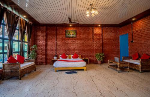 Dhela House | Park Royal Crest
