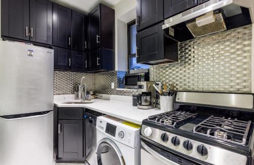 Manhattan Valley Apartment | Park Side Living, City Style