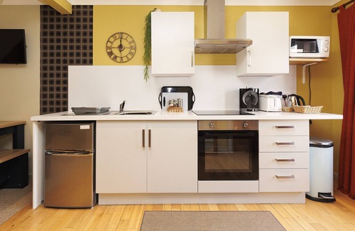 Stornoway Apartment | Park Suite 2 - adjacent to Park Suite 1