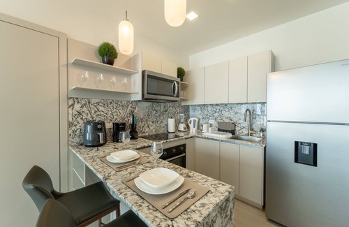 Costa del Este Apartment | Park View Loft at Arcadia