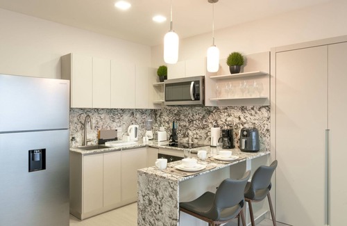 Costa del Este Apartment | Park View Loft at Arcadia