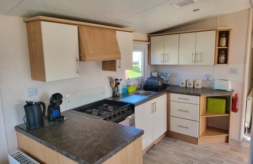 Kessingland Apartment | Parkdean Kessingland Beach Holiday Chalet